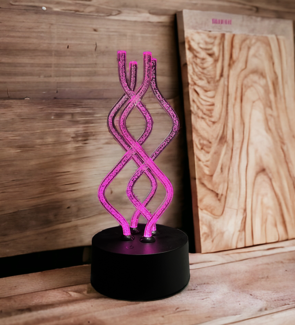 UKRASNA STOLNA LED LAMPA